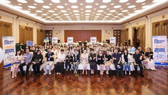 640